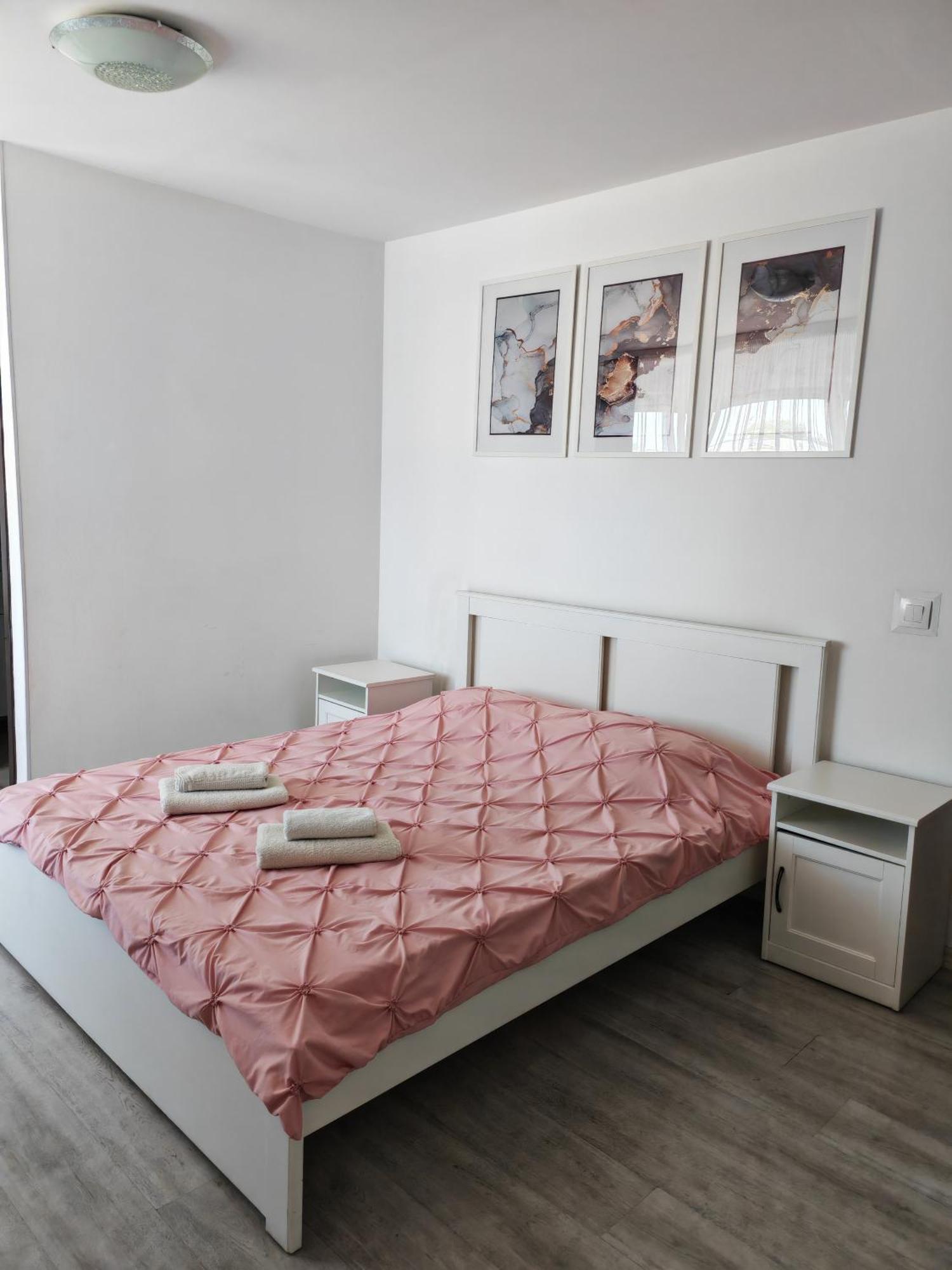 Eva'S Rooms Тыргу-Муреш Экстерьер фото